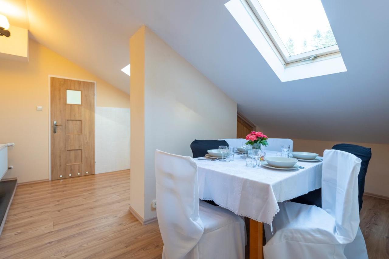 Apartamenty Wiosenna ชกลาร์สกา ปอเรมบา ภายนอก รูปภาพ